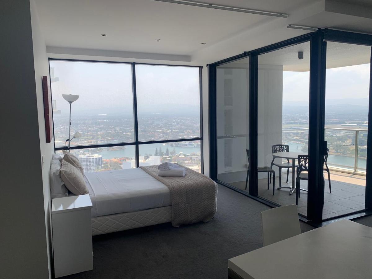 Apartamento Circle On Cavill - Hosted By Coastal Letting Gold Coast Exterior foto